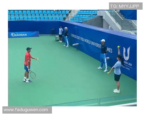 深度对话：探索周秀英的网球梦想与人生旅程