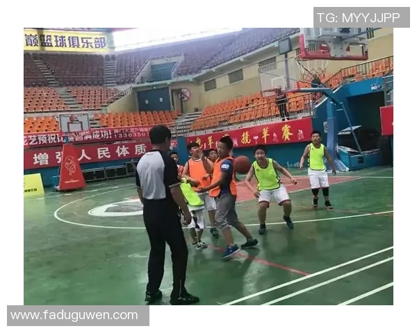 成都篮球队在全国锦标赛中的默契配合与战术执行分析 成都篮球队在全国锦标赛中的默契配合与战术执行分析